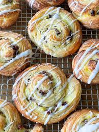 Pain Aux Raisins